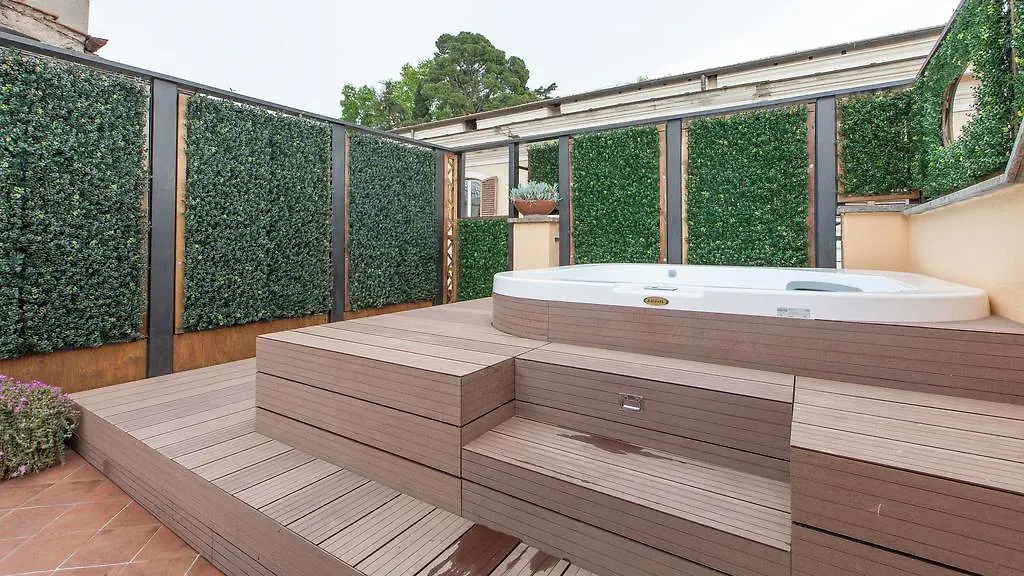 Trevi Penthouse With Jacuzzi Appartamento Roma Italia